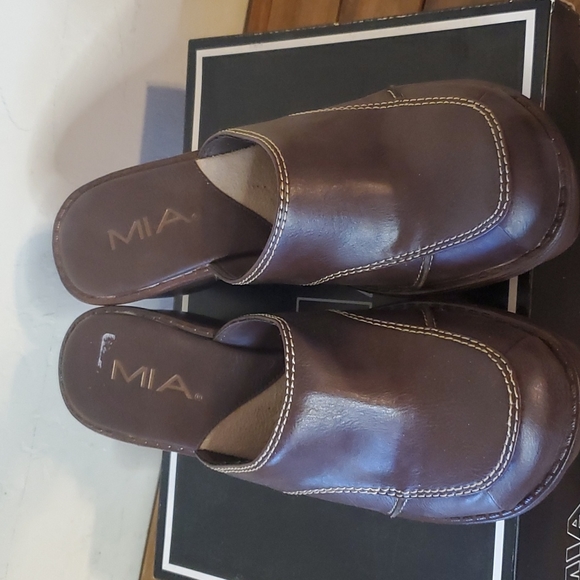 MIA MADGE wedges size 8M brand new in box - Picture 4 of 6